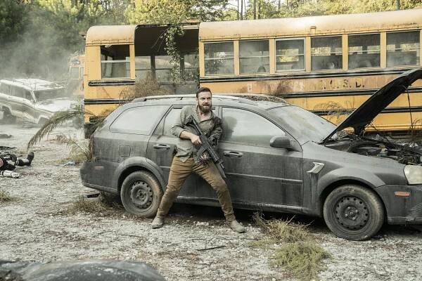 Živí mrtví - Z filmu - Ross Marquand