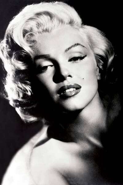 Plakát Marilyn Monroe - glamour | Obraz na zeď | 3+1 zdarma | Posters.cz