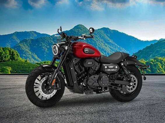 Keeway V302C: Nový motocykl s dvouválcovým motorem vstupuje na trh