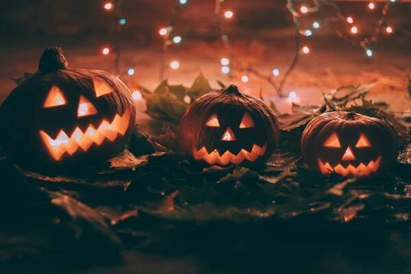 Best Ways to Celebrate Halloween in Michigan (MAP)