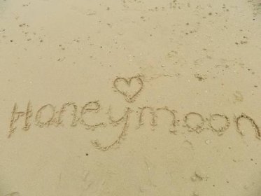 How to pay for your honeymoon, affordable honeymoon, plan and pay for honeymoon, secret to pay for honeymoon, honeymoon registry, best honeymoon registry, top honeymoon registry, afford dream honeymoon