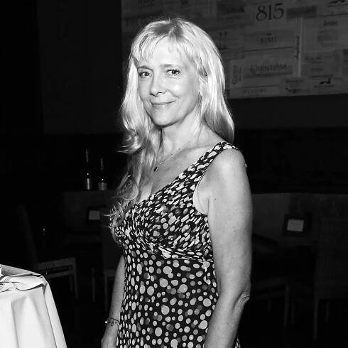 Dirty Rotten Scoundrels Star Glenne Headly Dies at Age 62