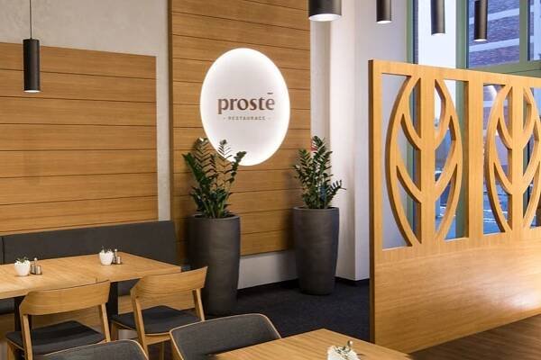 prostē Restaurace foto 1