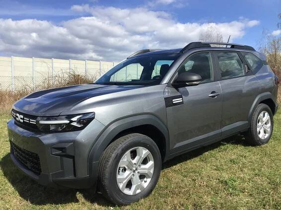 Dacia Bigster NOVÝ MODEL BIGSTER SKLADEM