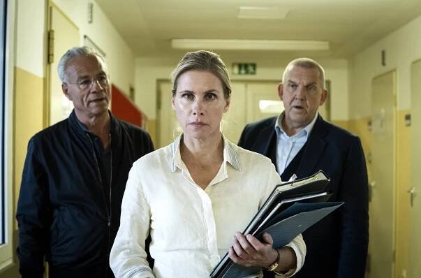 Klaus J. Behrendt, Tanja Schleiff, Arved Birnbaum - Místo činu - Der Reiz des Bösen - Z filmu