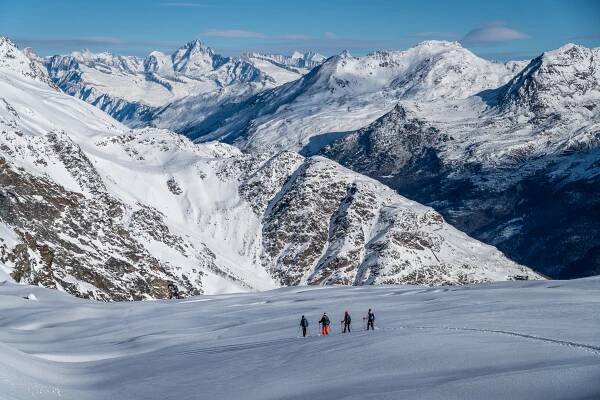 NUR_FUER_EISKLETTERN_VERWENDEN_Saas-Fee_Guide_ice_climbing_00014_1.jpg