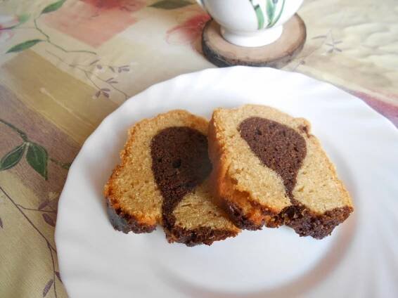 Hrníčkový recept na olejovou mramorovou bábovku