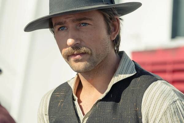 Brandon Sklenar - Actor