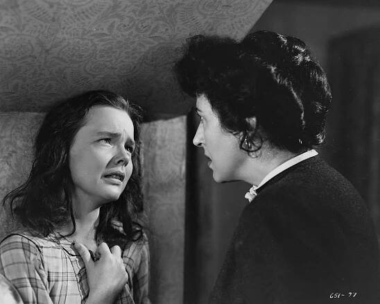 Confidential Agent - Z filmu - Wanda Hendrix, Katina Paxinou