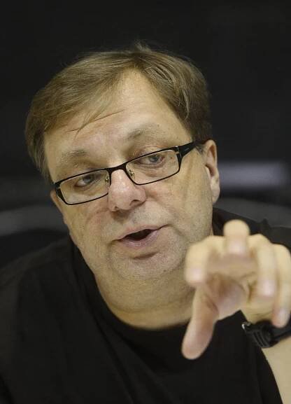 Herec Milan Šteindler: Ženám závidím, že je nestresuje erekce