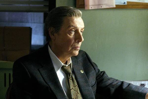Zákon a pořádek: Porota - The Abominable Showman - Z filmu - Jerry Orbach