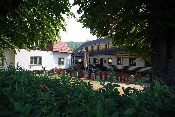 Pension pod Lípou, Řeka