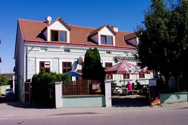Šatov – Restaurace & Penzion... - Cyklo bar - hospůdka