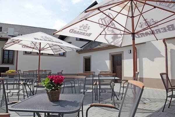 Restaurace Schodky Tlumačov | restaurace | Gastro Zlín | Tlumačov, Otrokovice | Zlínský kraj