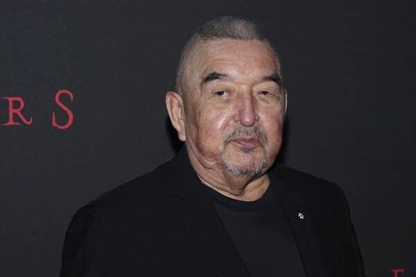 Zomrel herec Graham Greene, ktorého preslávil film Tanec s vlkmi