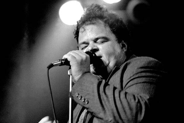 David Thomas performs with Peru Ubu at Cabaret Metro in Chicago, Illinois, USA circa 1988.