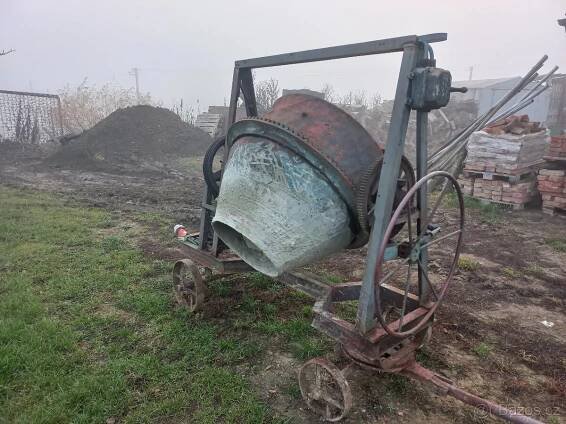 Míchačka na 0,25 kubíku betonu - Přerov