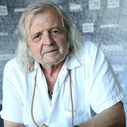 Herec Rostislav Novák: Malí synové mě prosili, abych se šel léčit. Musíte ale chtít se nenapít - Expres.cz