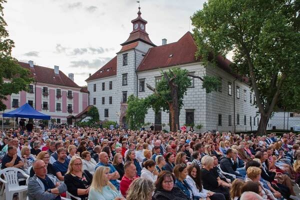 Kultura pod hvězdami v Třeboni - Penzion Schwarzenberský seník