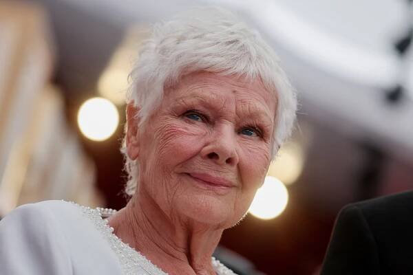 Foto: Na Oscarech si jí všimli až po šedesátce. Judi Dench hrála nejen v bondovkách