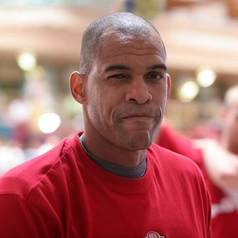 Carlos Pérez (handballer)