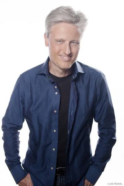 FLORIAN-SCHEUBA56.jpg