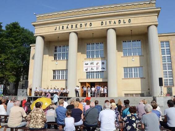 Hronov rozehrál 88. přehlídku amatérského divadla