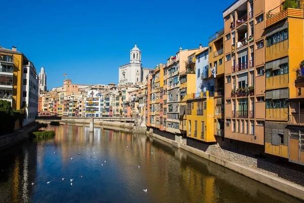 9 Reasons Why You Should Visit Girona, Spain