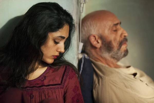 STEIN DER GEDULD (Golshifteh Farahani)