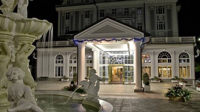 Hotel Esplanade Spa & Golf Resort v Mariánských Lázních - historie - Hotel Esplanade v Mariánských lázních