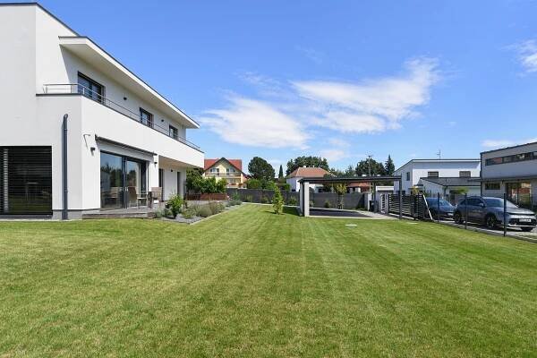 Jasmínová, Průhonice - Praha-západ | Pronájem, Rodinný dům, 5+kk, 341 m²