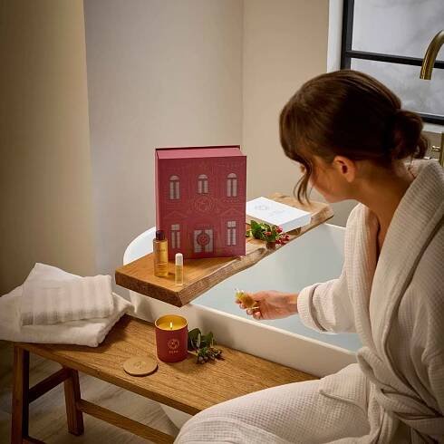 Searching for a pampering gift this Christmas? The ESPA festive collection has everything you need - and there's up to 50% off