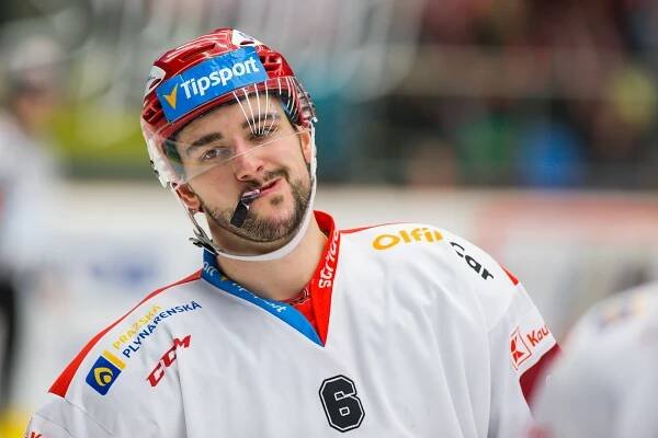 Mountfield HK, a.s. | Fotogalerie | Hráč | Lukáš Cingel