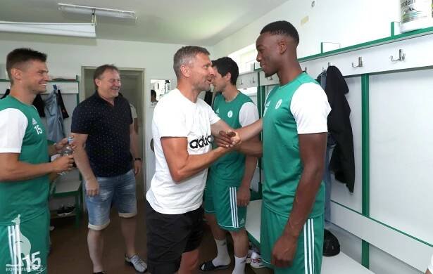 Le Giang se zranil, Keita nenadchl. Nejnovější posila však už fanoušky Bohemky potěšila