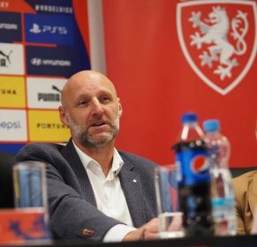 Andrejs o duelu Češek v Hradci: Mimořádná událost! Chceme podpořit ženský fotbal