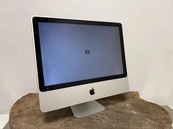 Apple iMac 20"/2.4GHz/1GB/250GB - Early 2008 - na díly - Počítače a hry