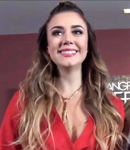 Ana Belena
