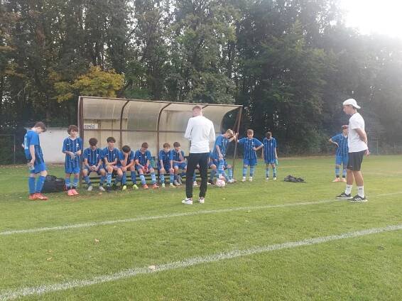 Starší žáci ve dvou těžkých zápasech venku úspěšní. V Krajském poháru nestačili na Boskovice-Letovice | Žijeme hrou