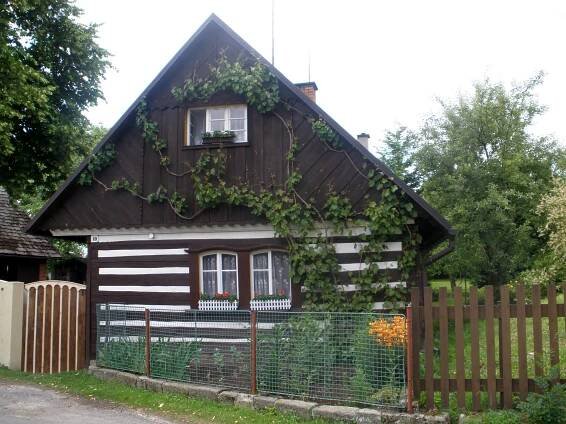Soubor:Vesec u Sobotky - panoramio (11).jpg