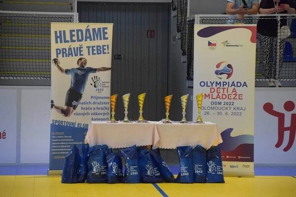 OBRAZEM: Házená pro všechny v Žeravicích! Děti si užily finále Školní