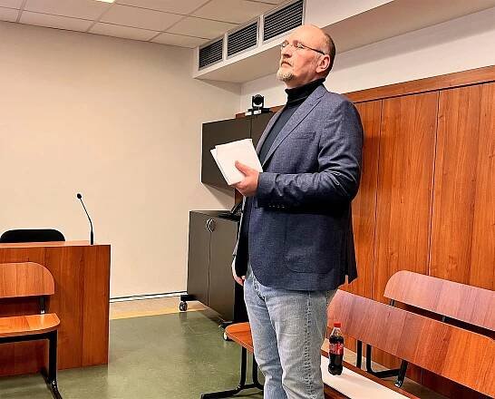 Na start pustili auto ve špatném stavu, podmínka za smrt při závodech platí