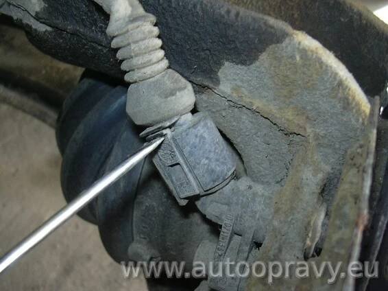 Výměna ložiska předního kola – Octavia 1,8 T 4x4 - www.autoopravy.eu