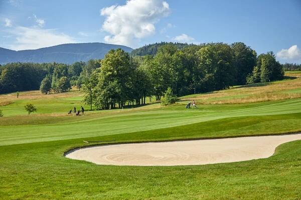 Golf & Ski Resort Ostravice - Royal Angeles Business Golf Club, s.r.o.