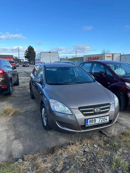 Kia Ceed 1.6 CRDi 85kw, 2009, ČR - Břeclav