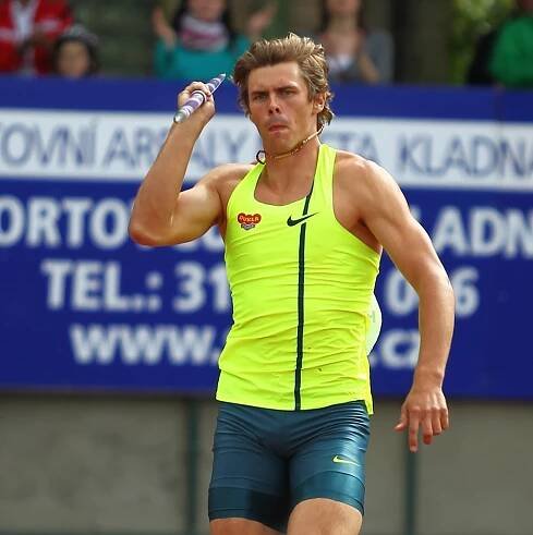 Patron mladých atletů vede světové halové tabulky! – Sportovní liga ZŠ O pohár ministryně školství
