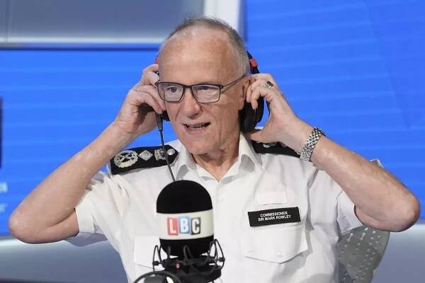 Sir Mark Rowley on LBC radio