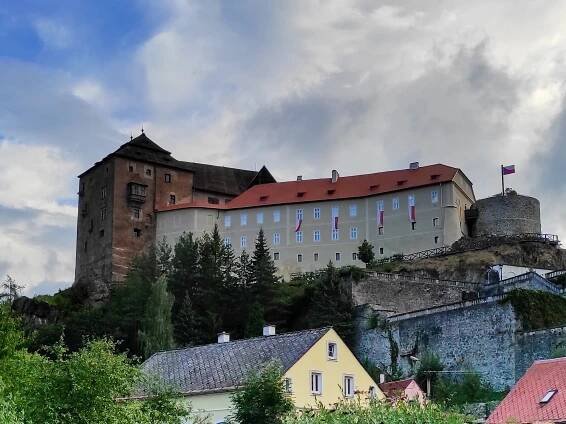 Relikviář svatého Maura – Wikipedie