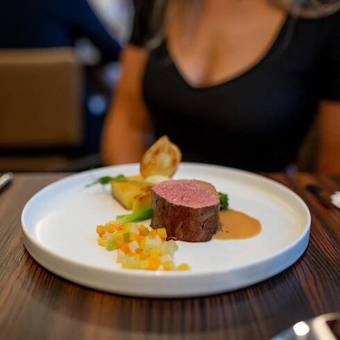 Valentýnské balíčky a degustační menu ve Zlíně | Baltaci 