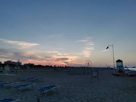 Rimini beach in Italy the sunset. High quality photo — Stock obrázek