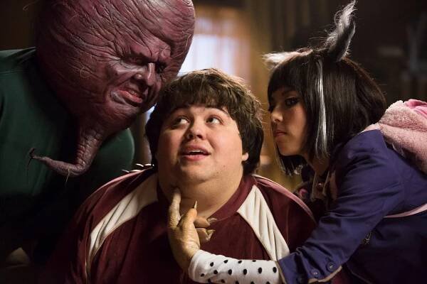Michael Bailey Smith, Jesse Camacho, Anna Akana - Kids vs Monsters - Z filmu